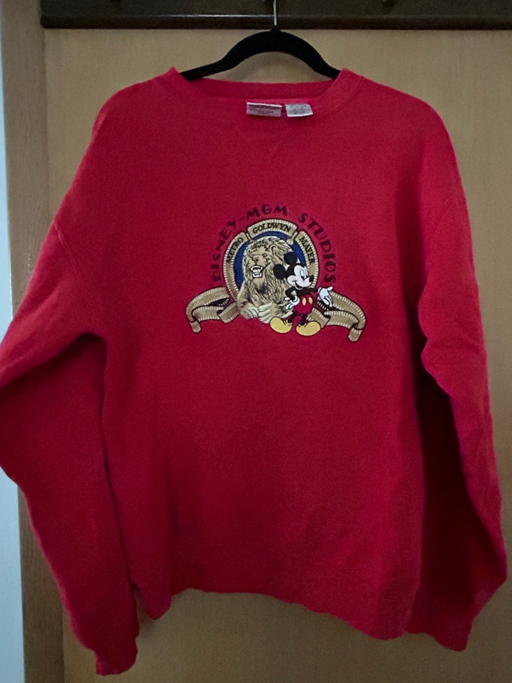 Vintage Disney MGM Studios Red Mickey Crewneck Sweatshirt size S-M